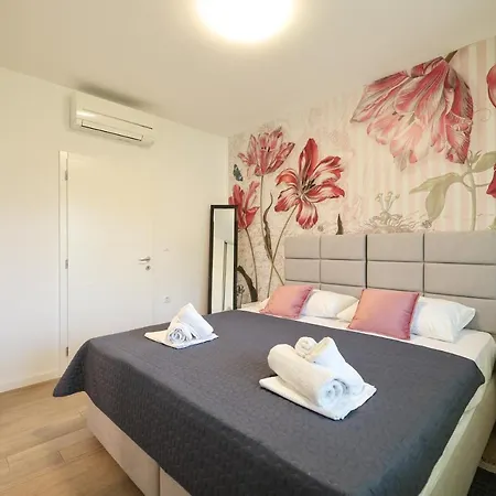 Apartament Mato 1 *